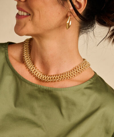 Alternative view of DIDIER HALSKETTING GOUDKLEURIG MAT