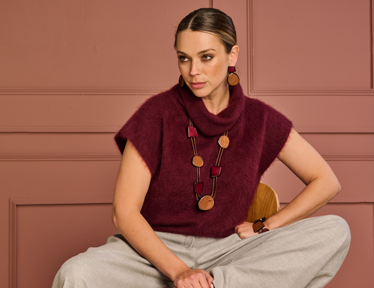 URSULA COLLIER AUBERGINE – Image 3